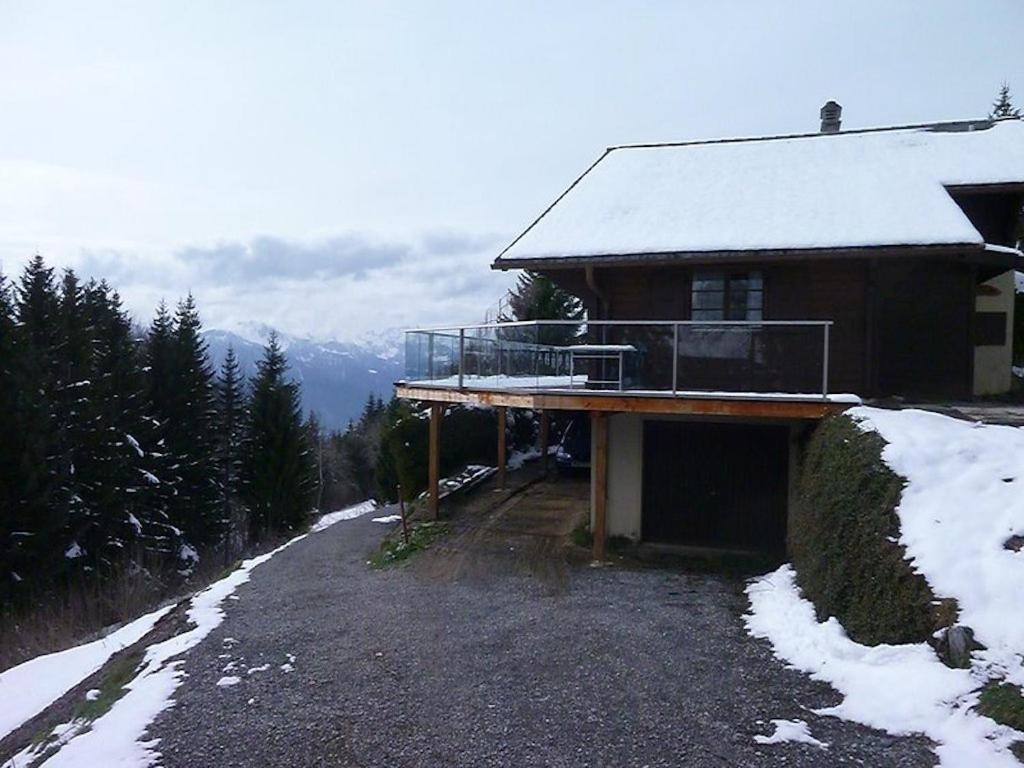 Chalet Traditionnel Avec Jacuzzi Exterieur Bex ภายนอก รูปภาพ