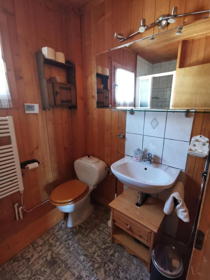 Chalet Traditionnel Avec Jacuzzi Exterieur Bex ภายนอก รูปภาพ